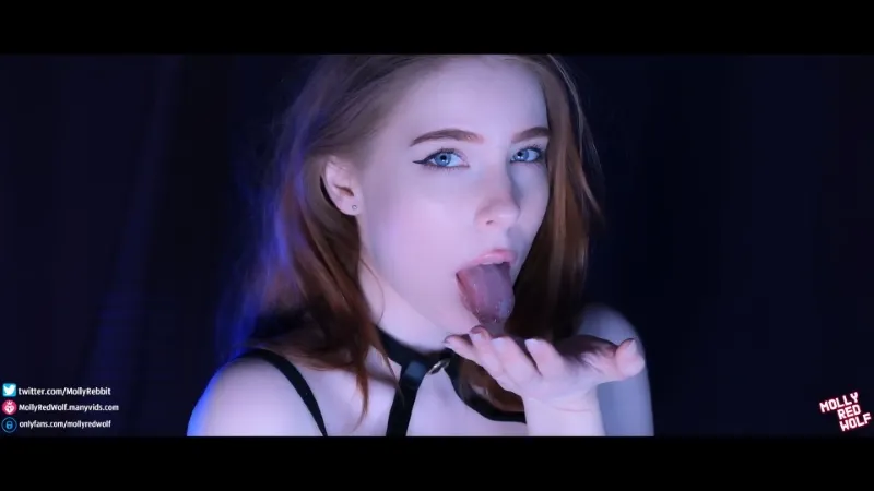 MollyRedWolf