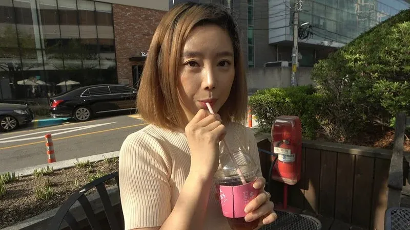アジアのエロいAV女優