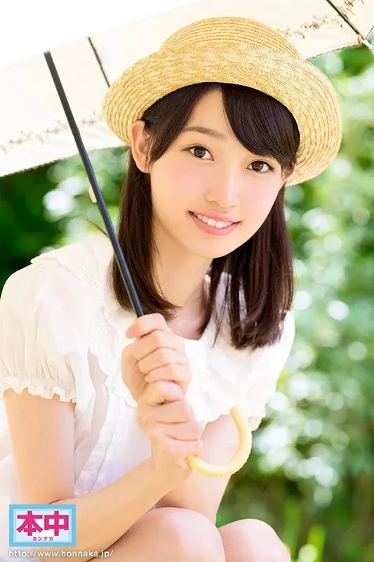 貧乳(Aカップ)のAV女優