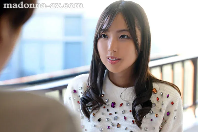 唇が厚いAV女優