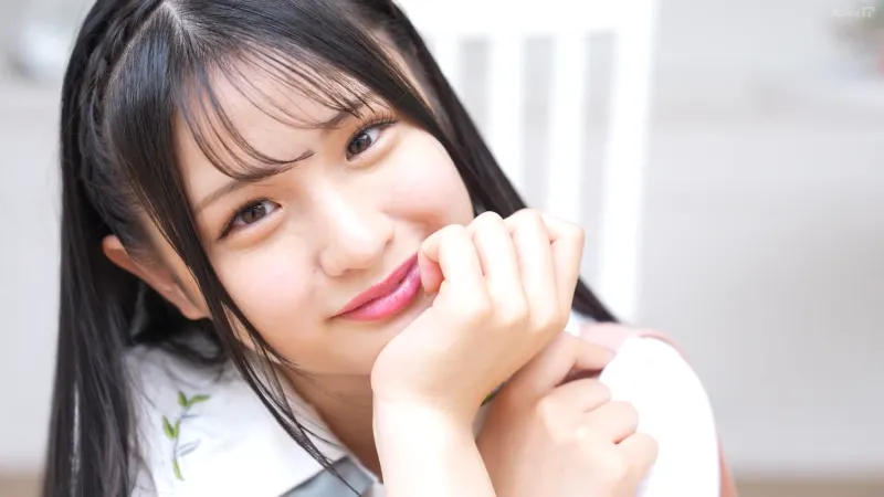 着エロアイドル・清水恋歌