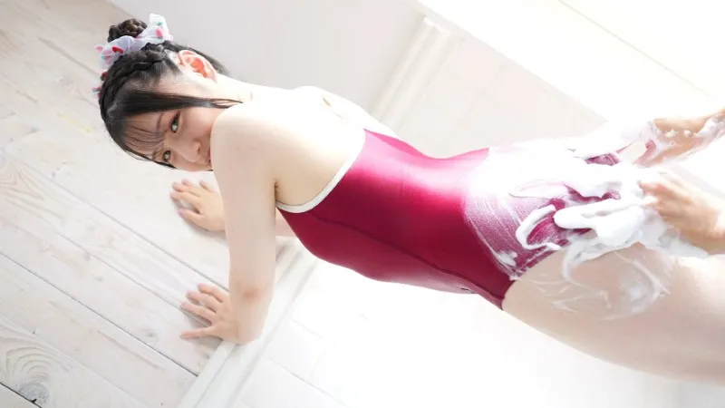 着エロアイドル・清水恋歌