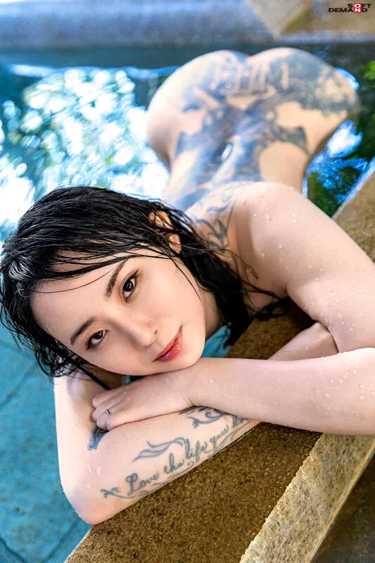 タトゥー AV女優